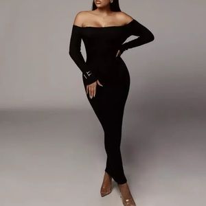 💄Off the Shoulders Ribbed Fitted Dress 💄